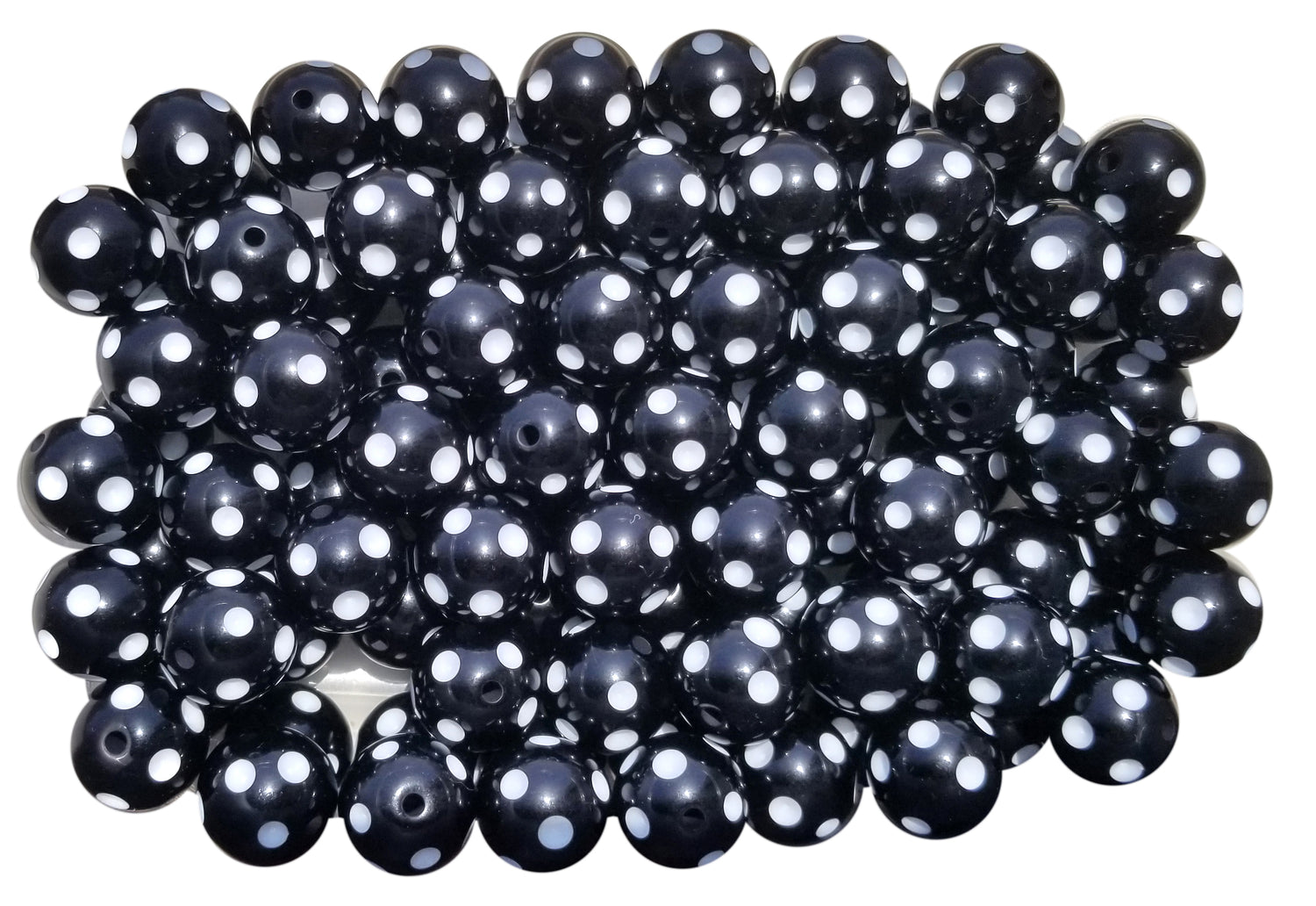 black dots 20mm bubblegum beads
